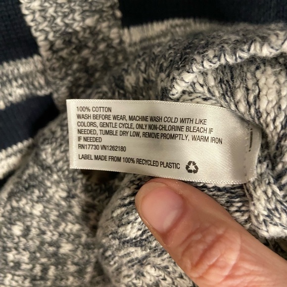 Cat & Jack boys button up sweater sz 6-7 - Picture 4 of 4